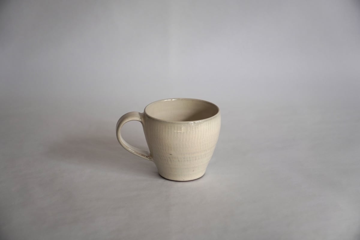 白飛鉋マグカップ（丸） | COCOROSTORE