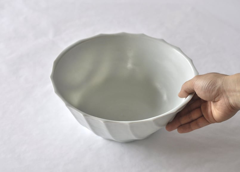 白釉点水洗鉢 磁器 陶磁器 現代工芸品 美術品 装飾品 置物 白釉点水洗鉢 磁器 陶磁器 現代工芸品 美術品 装飾品 置物