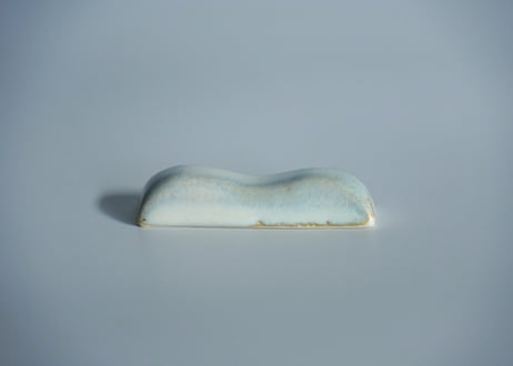 箸置き 一心焼型　青萩（白）