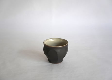 面取湯呑（低）