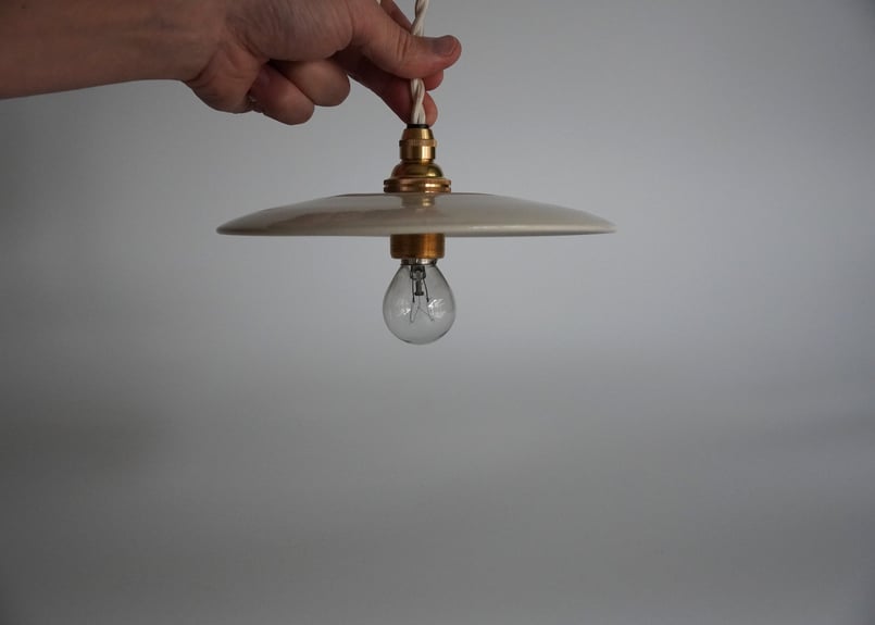 【2435】296.ランプ、香炉…備前焼 備前焼 備前焼中堅作家 畝尾 典秀 共箱付き緋襷片口鉢1 備前焼