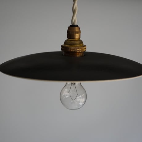 陶製ランプ【 平型　黒x白 】