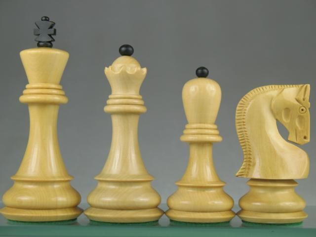 チェス駒34ピースセット(クイーン4つ) Russian style chess pieces