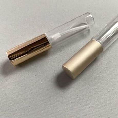 ＜10個以上アソート可/45%OFF＞４ml メタルキャップアトマイザー 全11色　48095/プラスチックポンプ　日本製【小ロット　香水　フレグランス　アロマ　ノベルティー　調香】