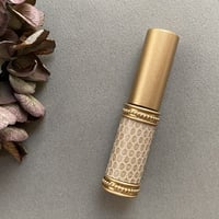 【クリックポスト対応】　リザード革巻き　メタルアトマイザー マットゴールド  日本製【香水　フレグランス　アロマ　除菌　消毒】