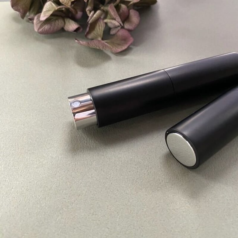 クリックポスト対応】8ml ツイストアトマイザー マットブラック