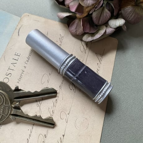 【クリックポスト対応】　クロコダイル革巻き　4ML メタルアトマイザー　マットシルバー　MSV-GY01　日本製【メンズ　香水　フレグランス　人気　アロマ　ギフト　ワニ革】