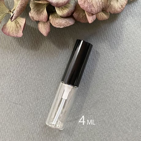【クリックポスト対応】　2.５ml・４ml・５ml クリアーアトマイザー　黒プラスチックキャップ／黒スプレーポンプ　日本製 【香水　フレグランス　アロマ　レッスン　調香　ワークショップ　漏れない】