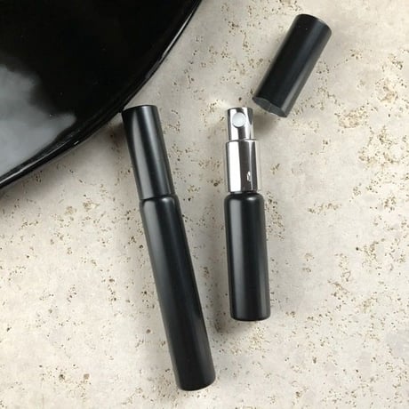 ＜10個以上40%OFF＞５ml  ALLマットブラックアトマイザー（シルバーメタルポンプ）日本製 【小ロット　黒　メンズ　香水　フレグランス　アロマ　調香】