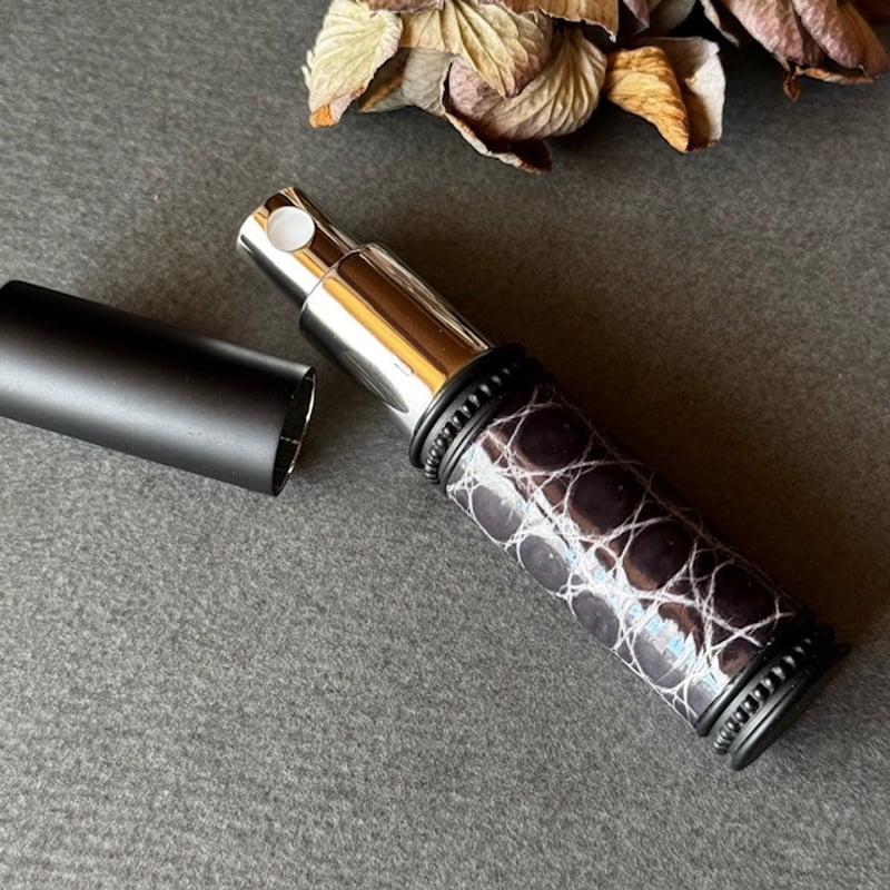 クリックポスト対応】 クロコダイル革巻き 5MLメタルアトマイザー