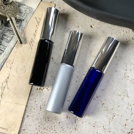 【クリックポスト対応】５ml ガラスアトマイザー　メタルポンプ（78100）日本製【香水　フレグランス　アロマ　除菌　メンズ　遮光】