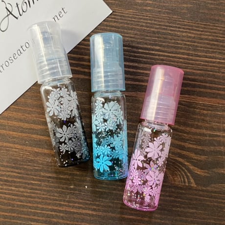 【クリックポスト対応】４ml ラメプルメリング　ロールオンボトル　日本製【コロコロ　香水　フレグランス　アロマ　虫刺され　肩こり　ハッカ油】