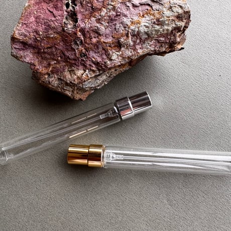 ＜100個入り＞　9ml フランス製 ガラスアトマイザー メタルスプレー　ゴールド/シルバー 【クリアー　小売　香水　フレグランス　アロマ　調香　小ロット】