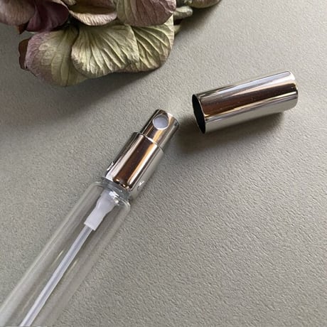 ２０ml シルバーメタルスプレー アトマイザー　日本製 【香水　フレグランス　アロマスプレー　ワークショップ　銀　ピカピカ　漏れない】