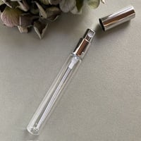 ＜10個以上30%OFF＞１０ml シルバーメタルスプレー アトマイザー（ 10mlロング メタルポンプ）日本製 【店舗用　業務用　販売用　香水　フレグランス　アロマ　漏れない】
