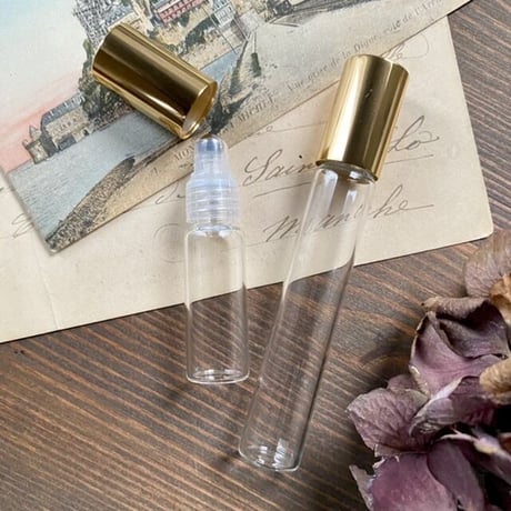 ＜10個より40/％OFF＞５ml ロールオンボトル　ゴールドキャップ　日本製　金冠【小ロット　業務用　調香　香水　アロマ　レッスン】