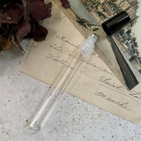 【クリックポスト対応】１０ml ロング　ロールオンボトル　ブラックキャップ　46344　日本製【メンズ　香水　フレグランス　アロマブレンド　調香　安眠】