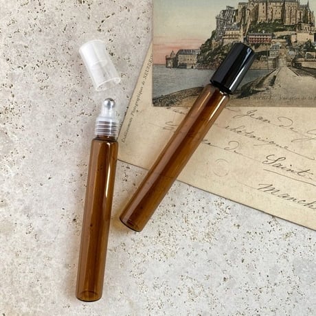 【クリックポスト対応】１０ml ロング　ロールオンボトル　ブラックキャップ　46344　日本製【メンズ　香水　フレグランス　アロマブレンド　調香　安眠】