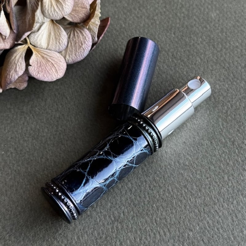 クリックポスト対応】 クロコダイル革巻き 5ML メタルアトマイザー