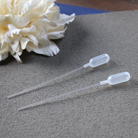 ＜購入条件あり＞アロマペンダント専用　スポイト１１cm（２本セット）【シリマー　ネックレス　認知症予防　香水　アロマ　詰替え】