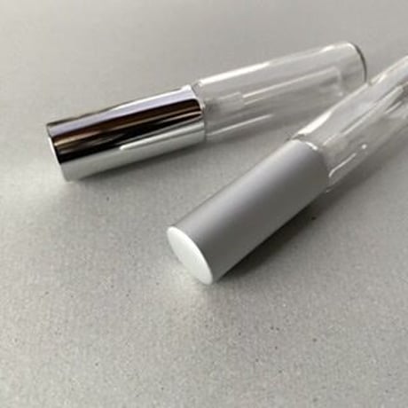 ＜10個以上アソート可/45%OFF＞４ml メタルキャップアトマイザー 全11色　48095/プラスチックポンプ　日本製【小ロット　香水　フレグランス　アロマ　ノベルティー　調香】
