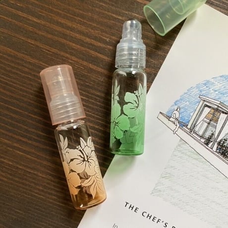 【クリックポスト対応】４ml トロピカルハイビスカス ロールオンボトル（トロピカル48224）日本製【香水　フレグランス　アロマ　除菌　ギフト　ハワイアン　フラ】