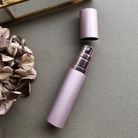 【クリックポスト対応】　５ML底部充填式アトマイザー　ライトピンク　5MLBT/LPK【ピンク　ワンタッチ　クイックチャージ　香水　フレグランス　アロマ　お返し　ギフト】