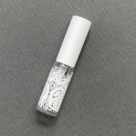 【クリックポスト対応】４ml  マットホワイトCap レース ガラスアトマイザー   日本製【香水　調香　フレグランス　アロマ　除菌】