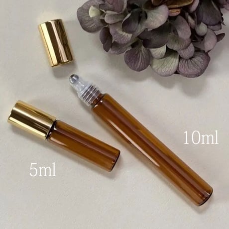 ＜10個より40/％OFF＞５ml ロールオンボトル　遮光ガラス　ゴールドキャップ　日本製　金冠【小ロット　業務用　調香　香水　アロマ　レッスン】
