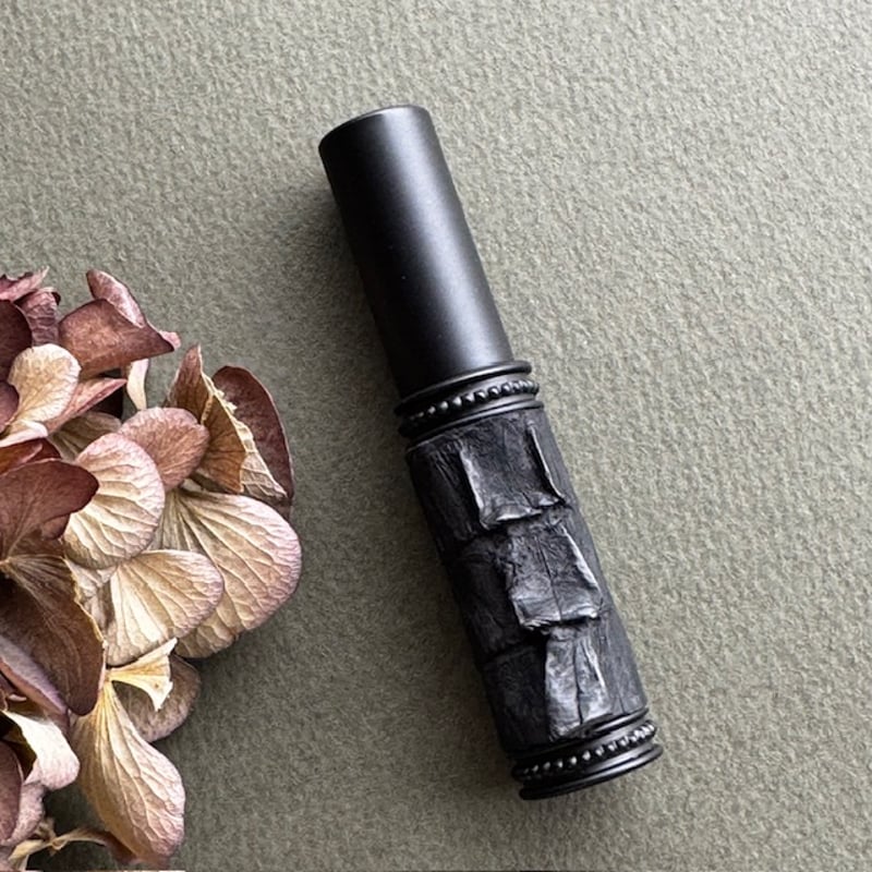 クリックポスト対応】 ワニ革巻き 5MLメタルアトマイザー ブラック