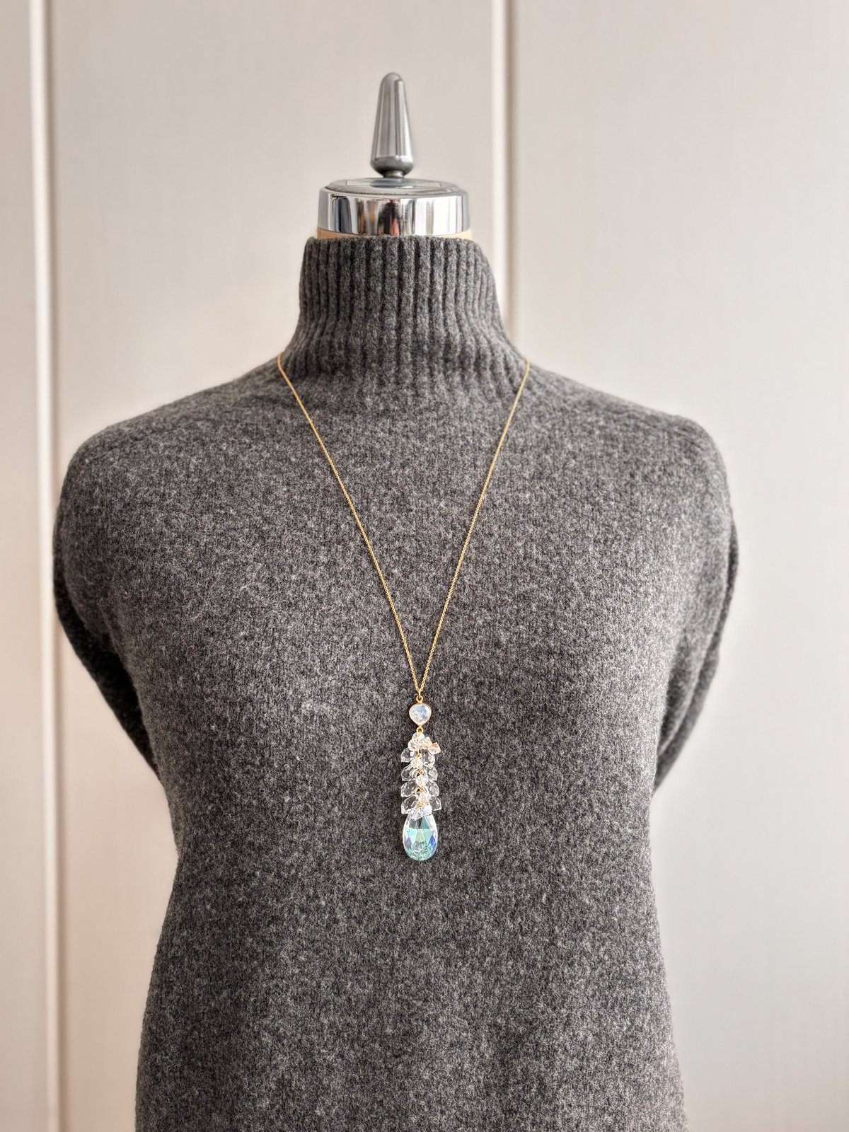 ブルームーンストン＆クリスタル ネックレス LV-N039 | LIVaccessories