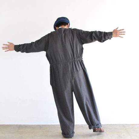 トレジャンスーツ