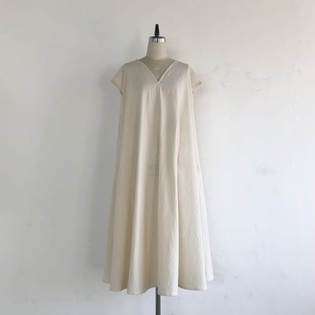 限定カラーバインドワンピ