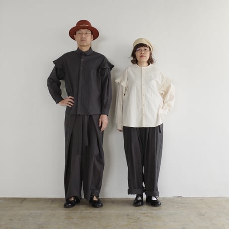 ノーカラーフレンズシャツ〈即お届け〉