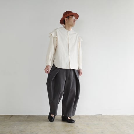 ノーカラーフレンズシャツ〈即お届け〉
