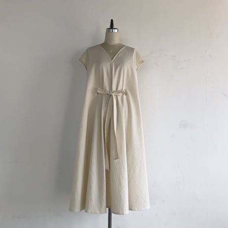 限定カラーバインドワンピ