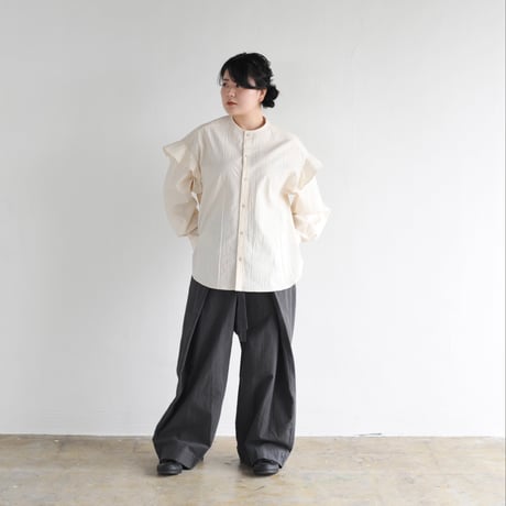 ノーカラーフレンズシャツ〈即お届け〉