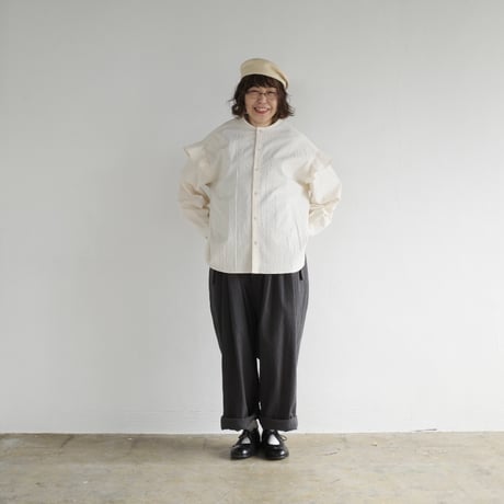 ノーカラーフレンズシャツ〈即お届け〉