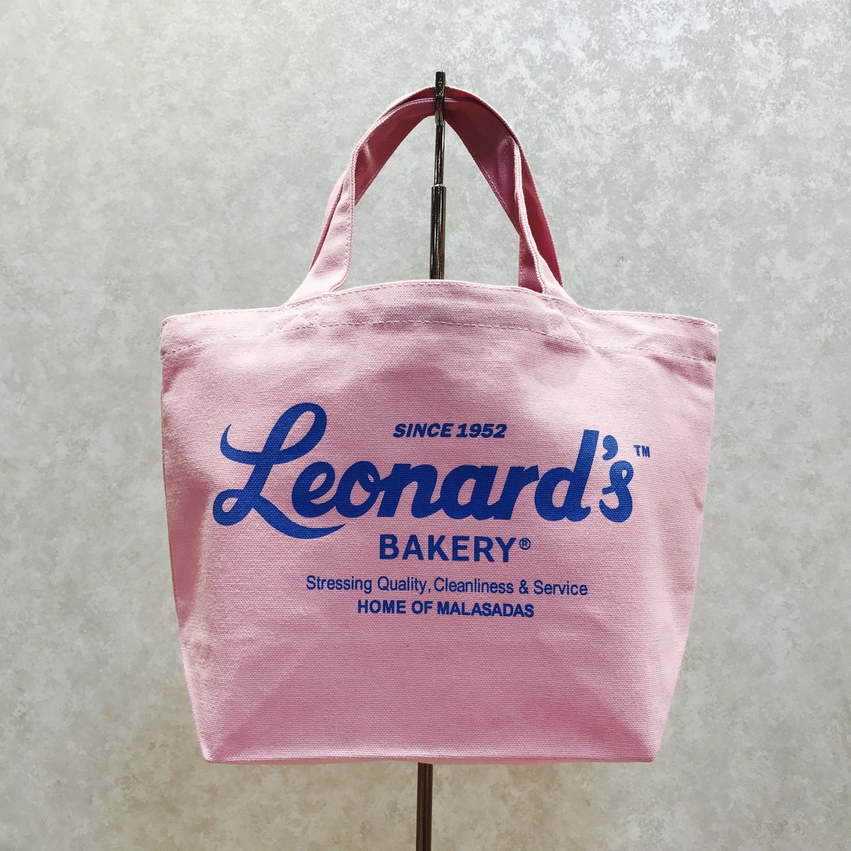 LEONRD レオナール 手提げ ハンドバッグ花柄 ロゴ入り LEONARD（トートバッグ）のフリマアイテム一覧