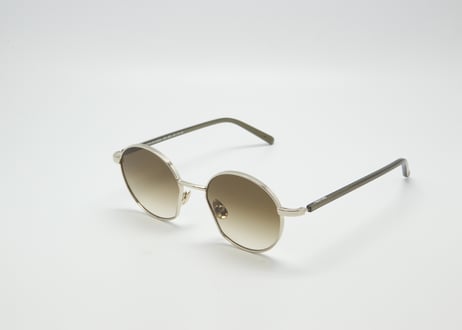 Leo  E52 -brown grad  Lens