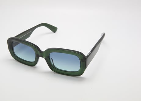 Amy E9   Verres Vert Lens