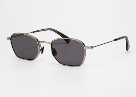 Brit / E13 / Verres Black Pola / Cat.3