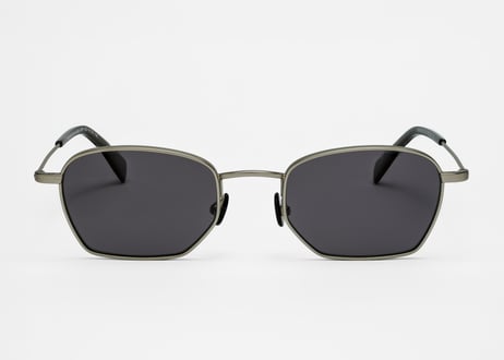 Brit / E13 / Verres Black Pola / Cat.3