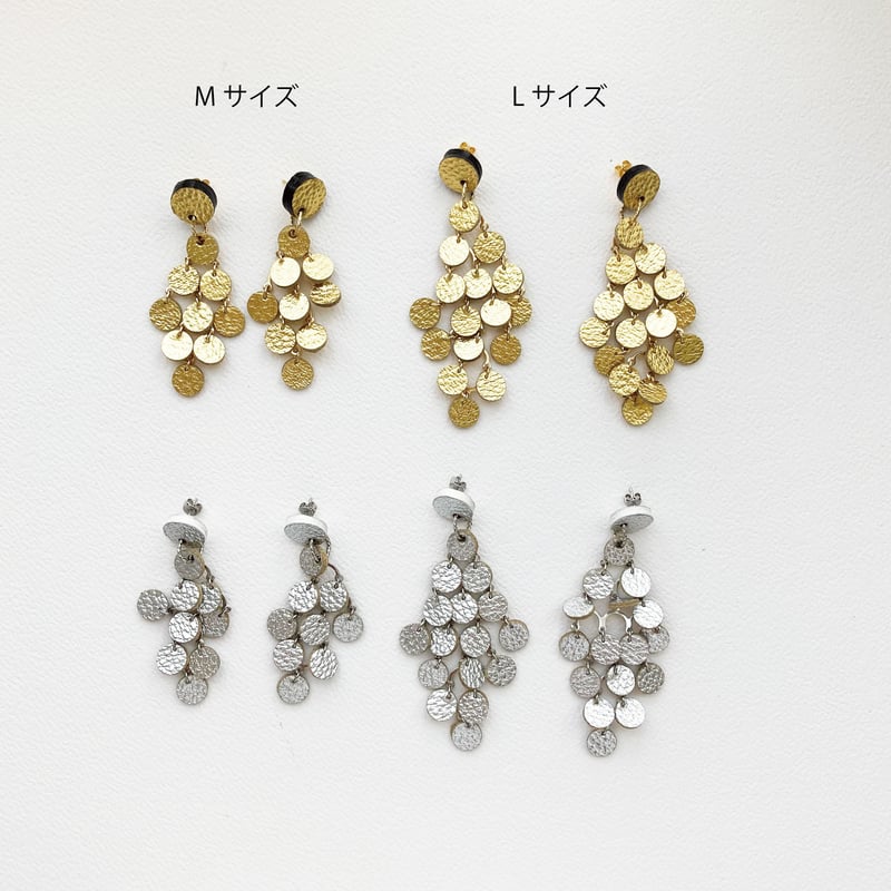 UROKO Gold Mサイズ】牛革の軽いキラキラピアス イヤリング変更可能  