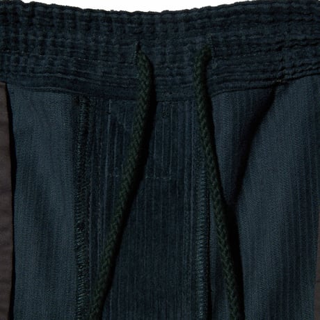 LETTER LOGO CORDUROY PANTS AOKO GREEN