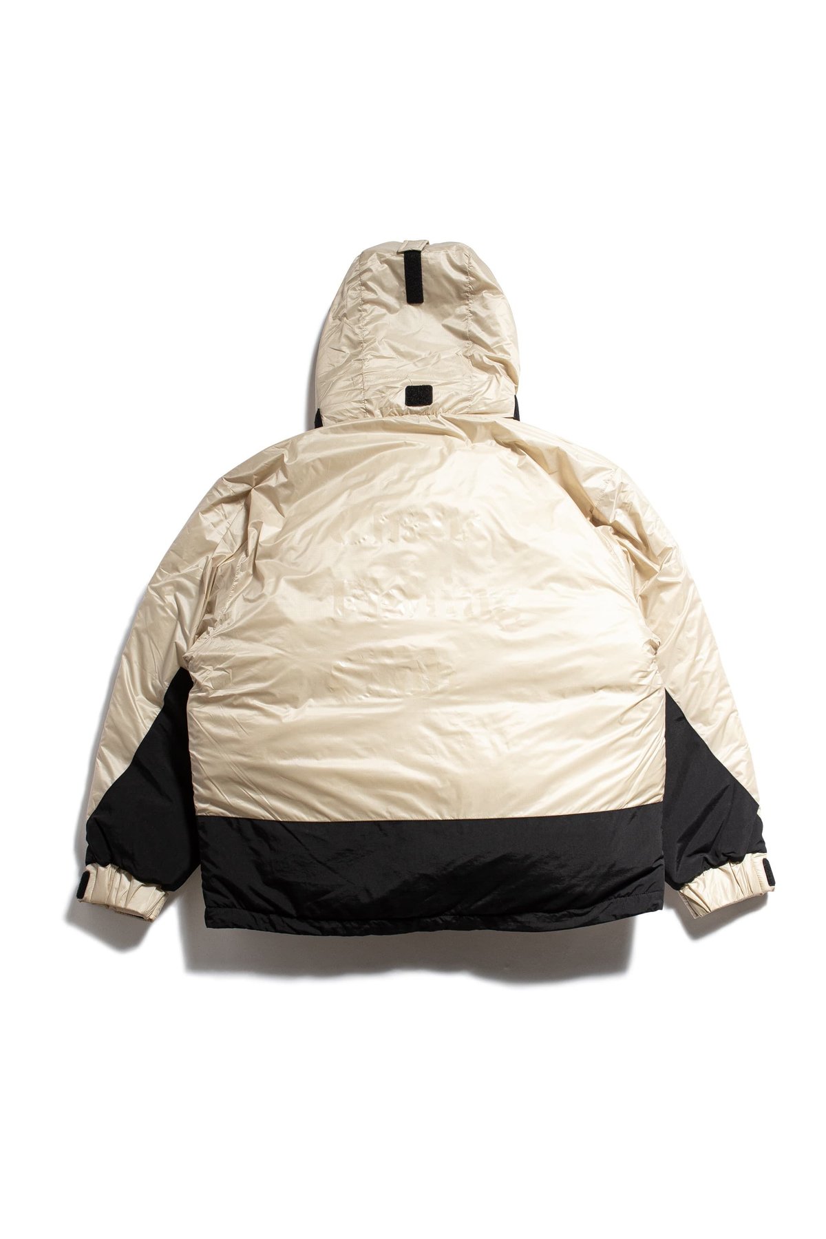 LOGO JACKET | Chaos Fishing Club LOGO JACKET | Chaos Fishing Club