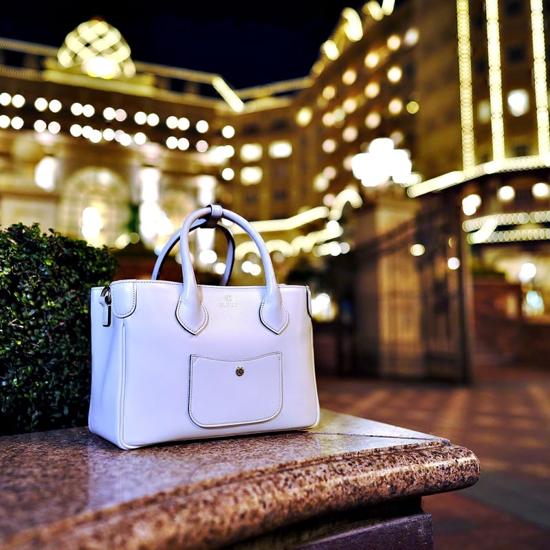 BLEUET S TOTE BAG / KHARIS【WHITE】 | BLEUET(ブルエ)