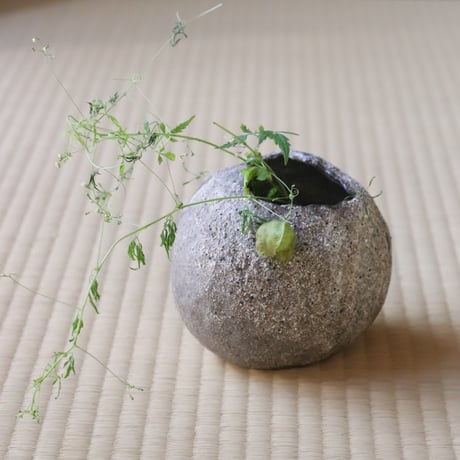 村上躍 白灰化粧花器