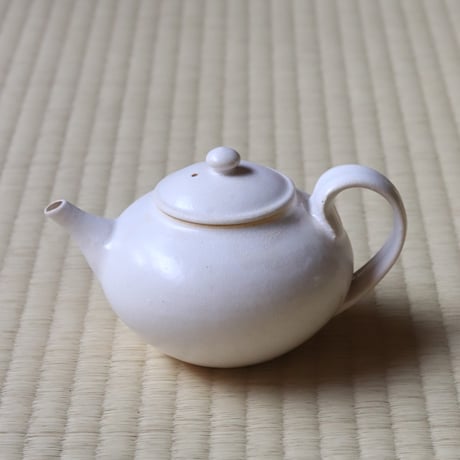 郡司製陶所 | STORES