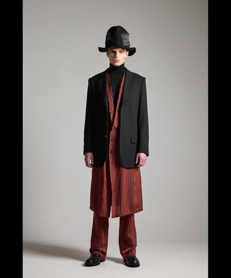 NU-1718 - OVERSIZED TAILORED JACKET - BLACK STRIPE